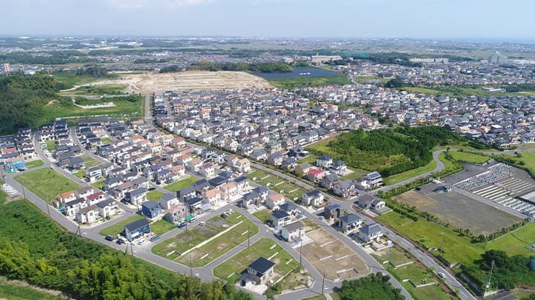 津波の被害を受けにくい安心の高台立地